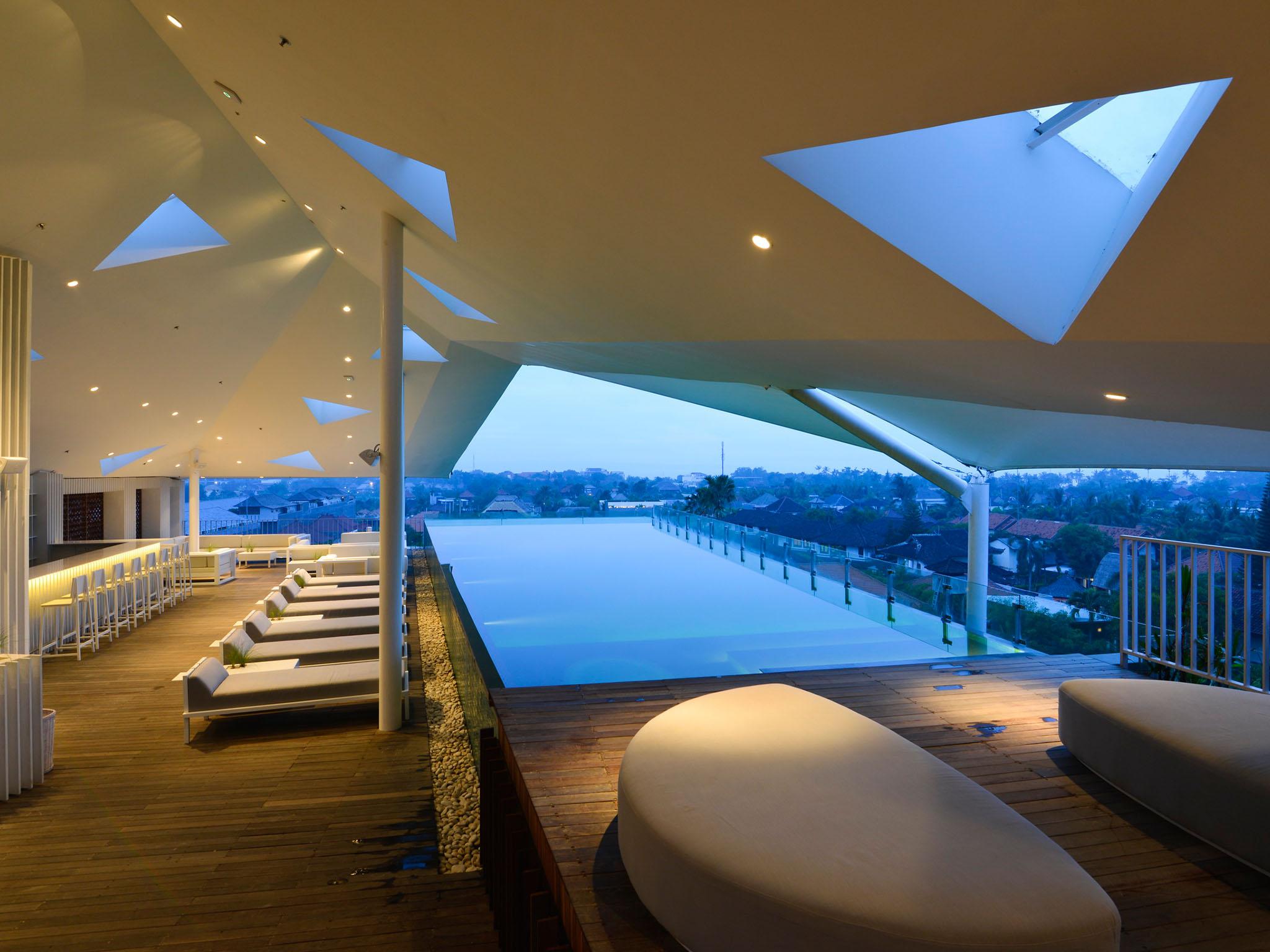 Ize Seminyak By Lifestyleretreats Hotel Exterior foto