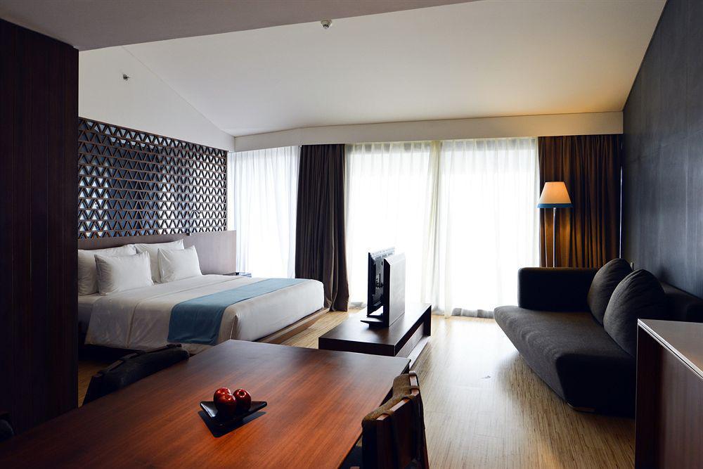 Ize Seminyak By Lifestyleretreats Hotel Exterior foto